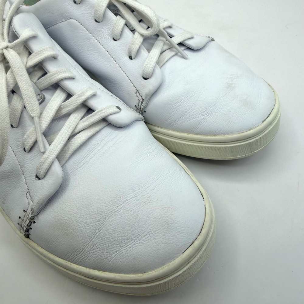 OluKai Pehuea Li Ili Women's Size 8.5 White Leather Sneakers - Picture 6 of 10